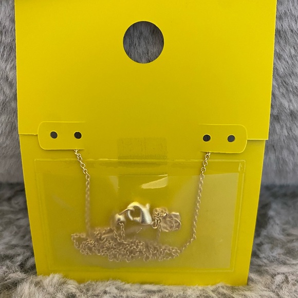 Kendra Scott L initial Gold Pendant Necklace - Picture 3 of 7